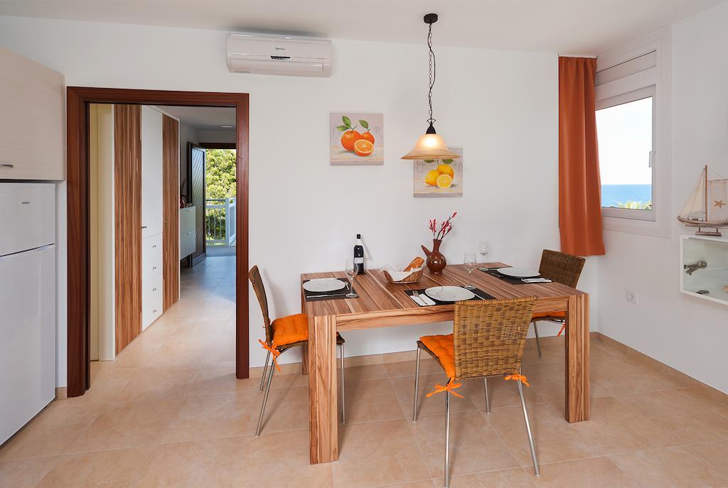 Apartamentos Mar y Sol Miami Platja  Habitación foto